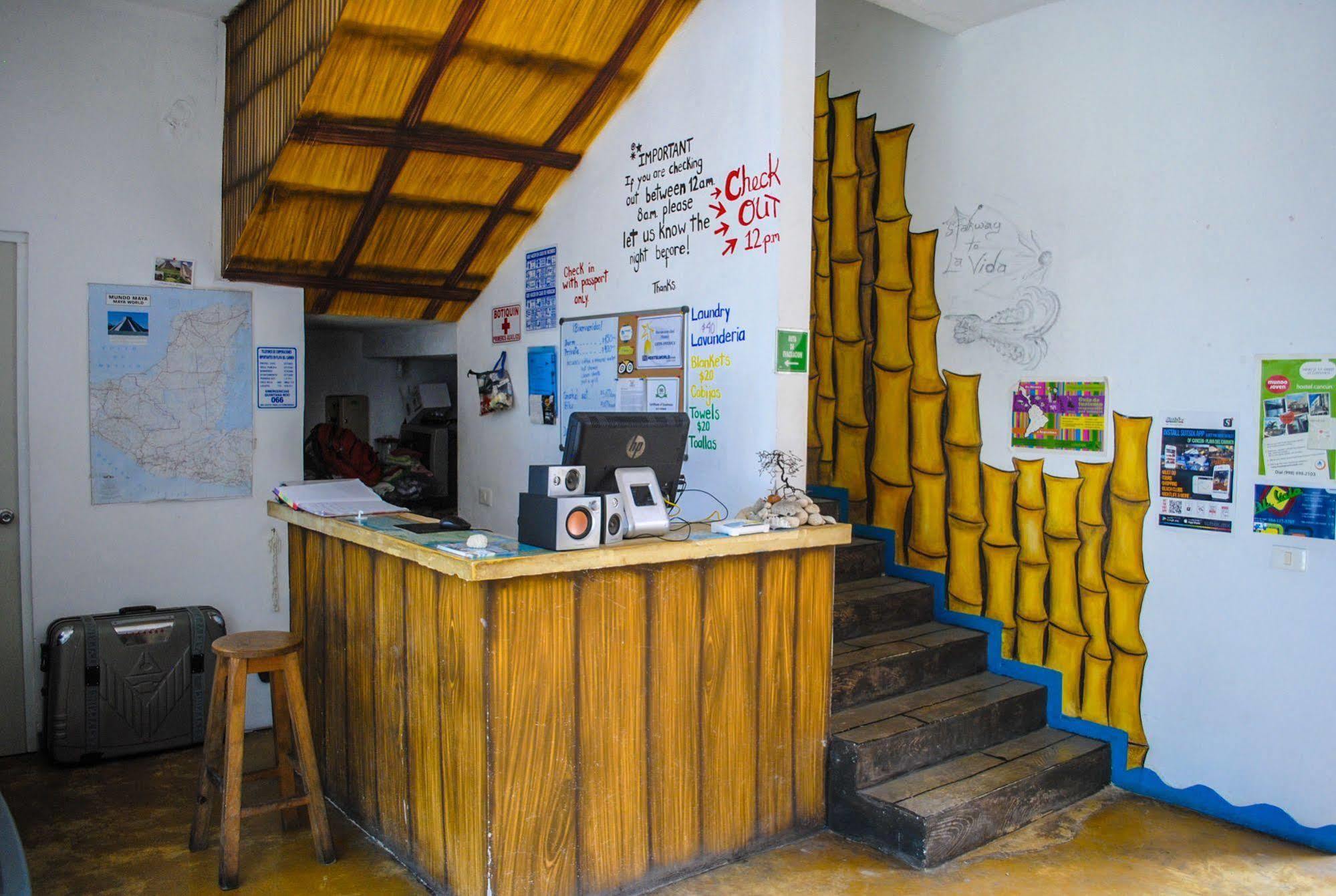 Hostal Vive La Vida Playa del Carmen Ngoại thất bức ảnh