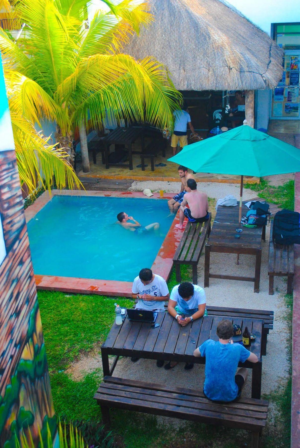 Hostal Vive La Vida Playa del Carmen Ngoại thất bức ảnh
